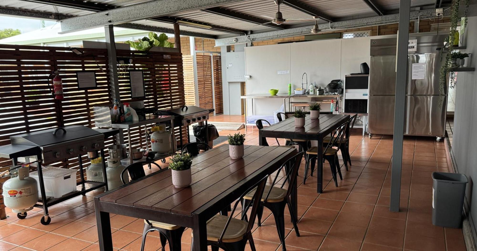 Raintree Motel Biloela Buitenkant foto