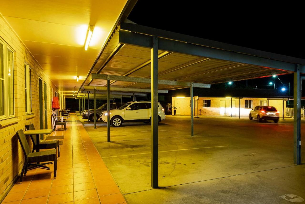 Raintree Motel Biloela Buitenkant foto